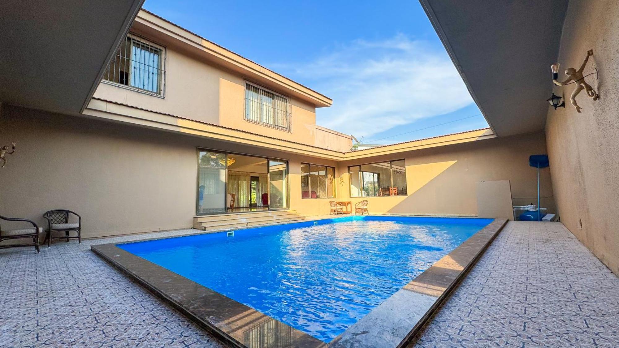 White Stallion Villa Lonavala Exterior photo